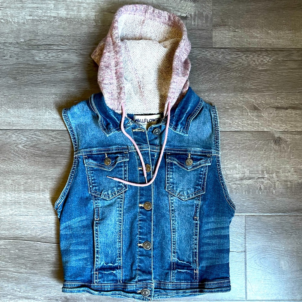 Denim vest with pink hoodie by Wallflower